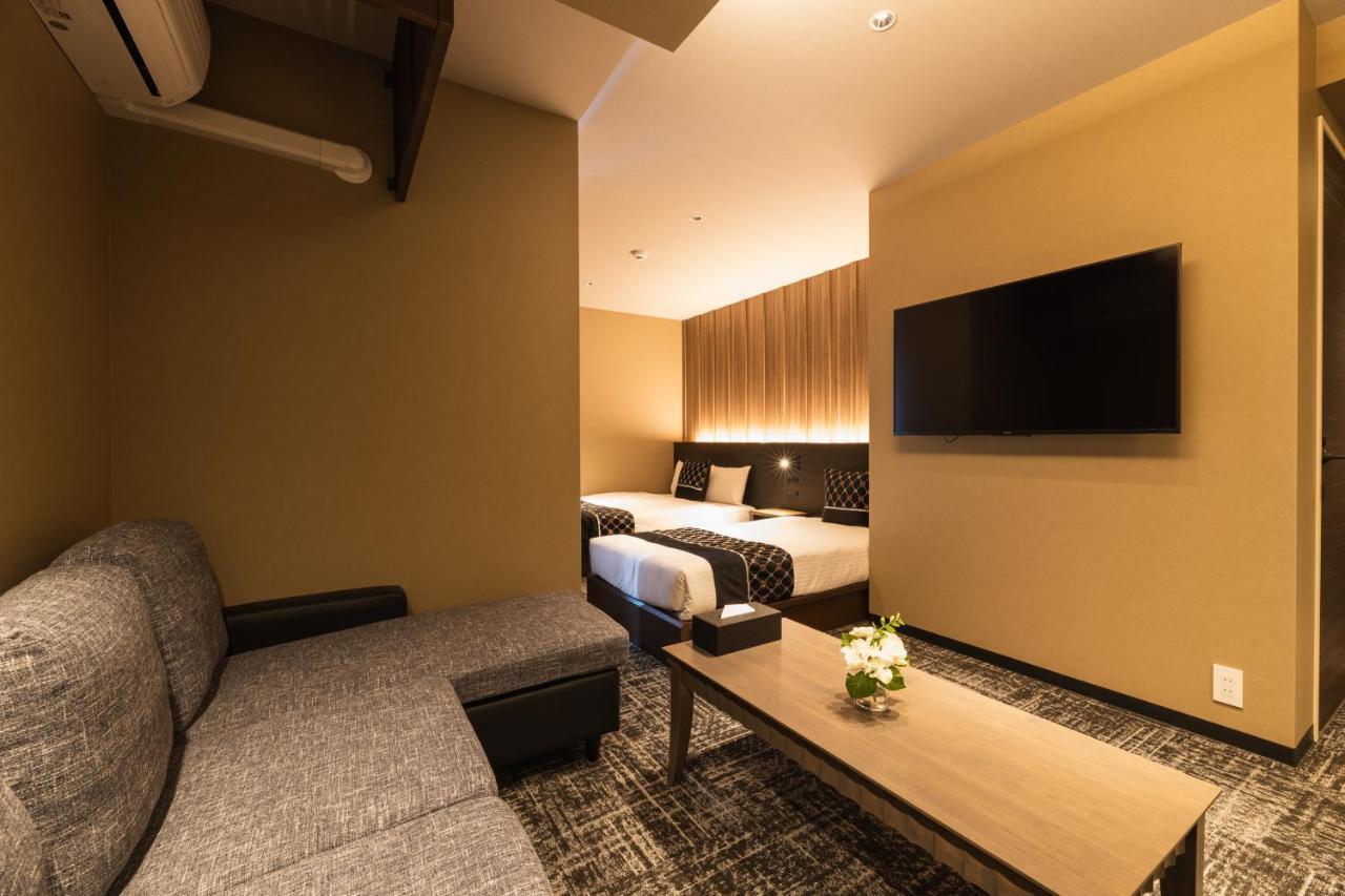 Grand Base Kagoshima Chuo Aparthotel Kültér fotó